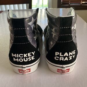 VANS x DISNEY Mickey Mouse Plane Crazy Black Suede Leather/ Fabric Shoes Size 9